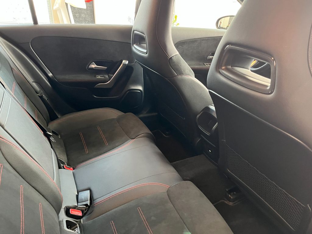 Mercedes-Benz A 250 2024