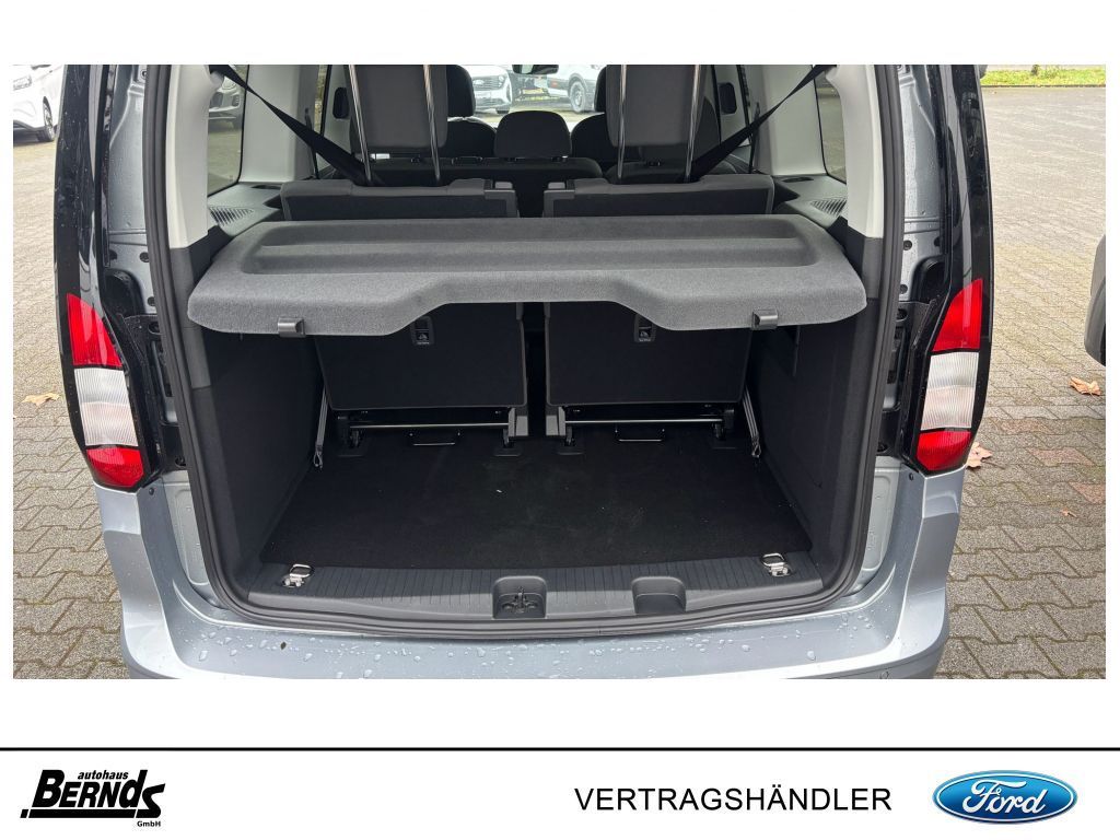 Ford Grand Tourneo 2025