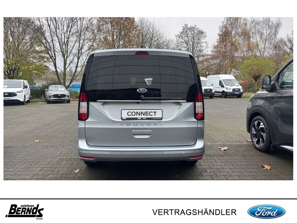 Ford Grand Tourneo 2025