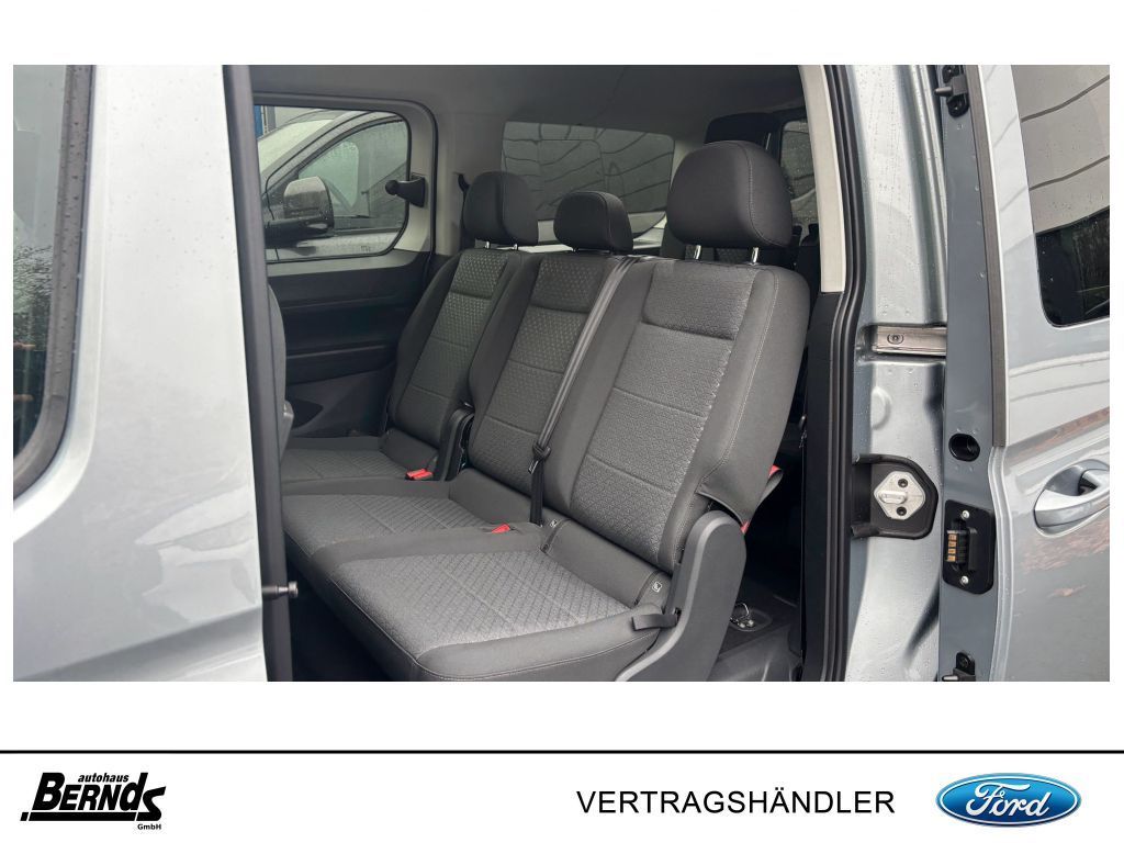 Ford Grand Tourneo 2025