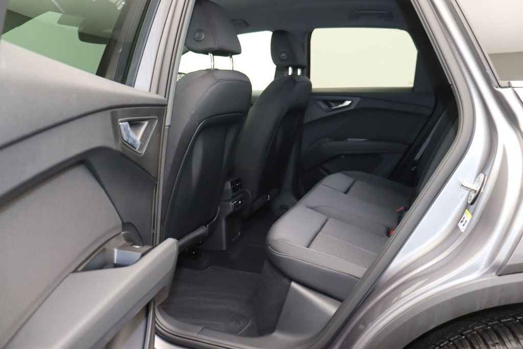 Audi Q4 e-tron 2025