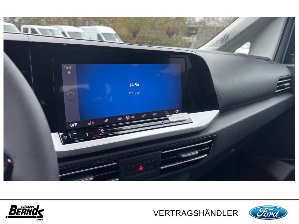 Ford Grand Tourneo 2025