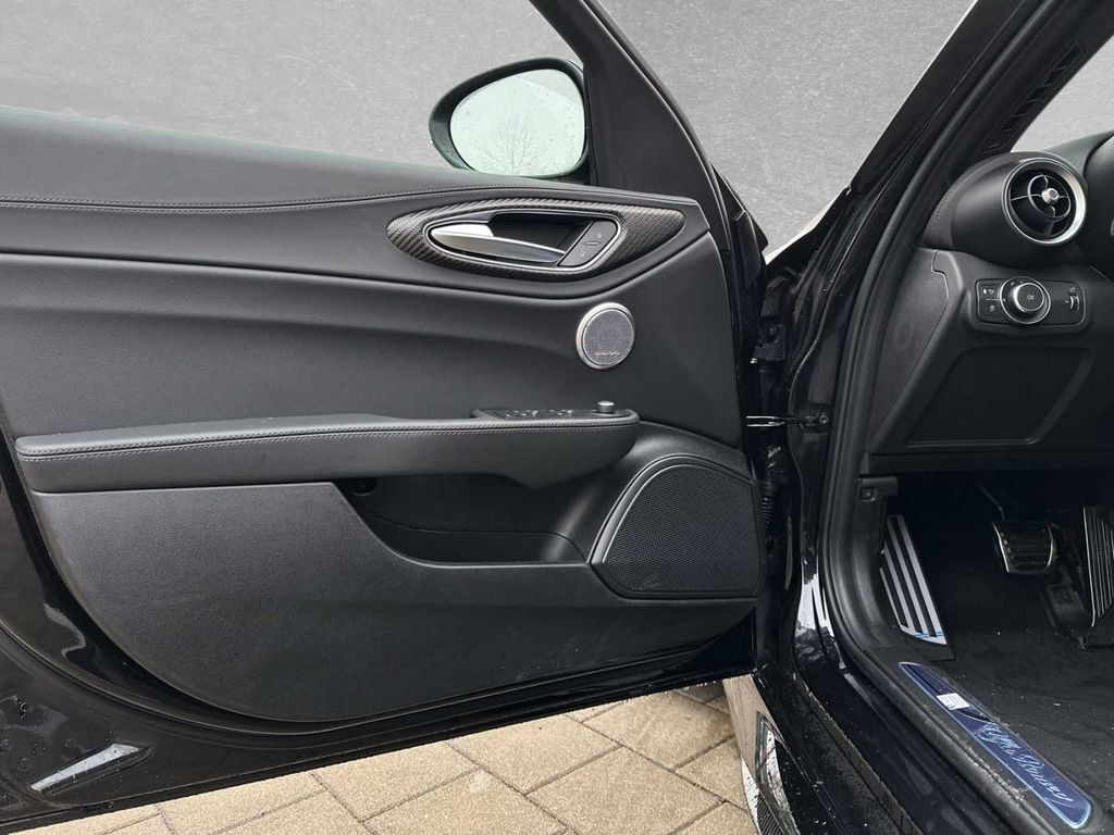 Alfa Romeo Giulia 2025