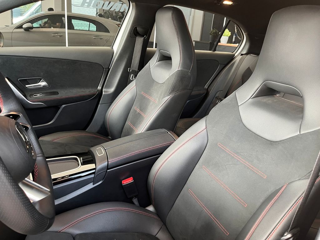 Mercedes-Benz A 250 2024