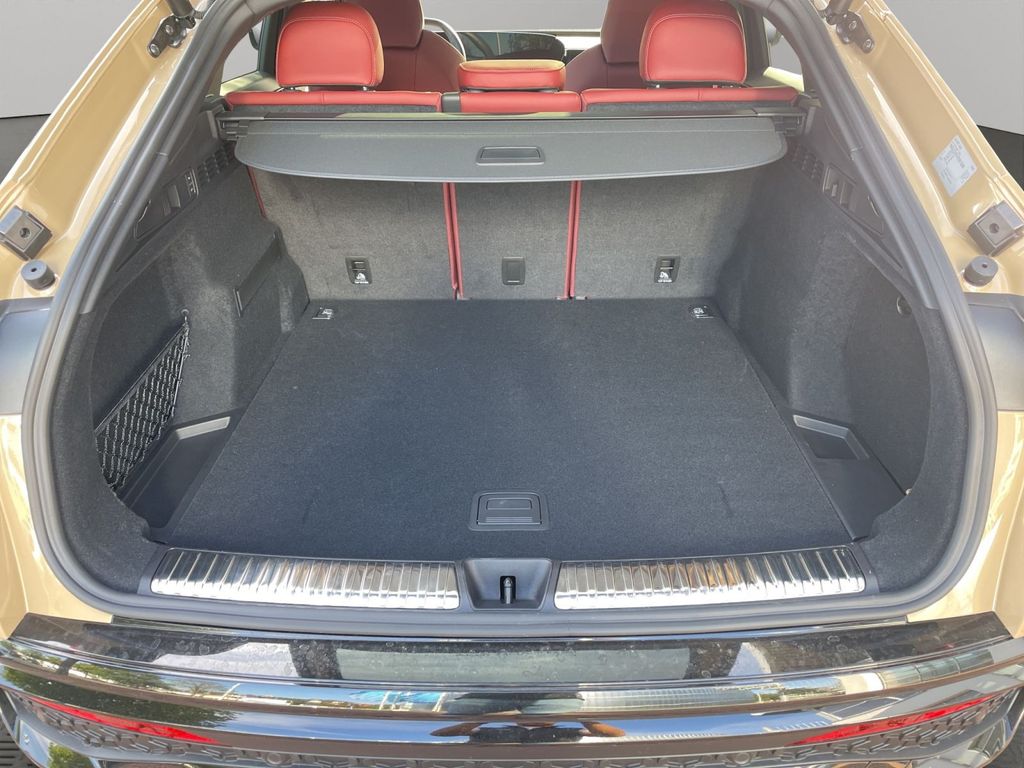 Audi SQ5 2025