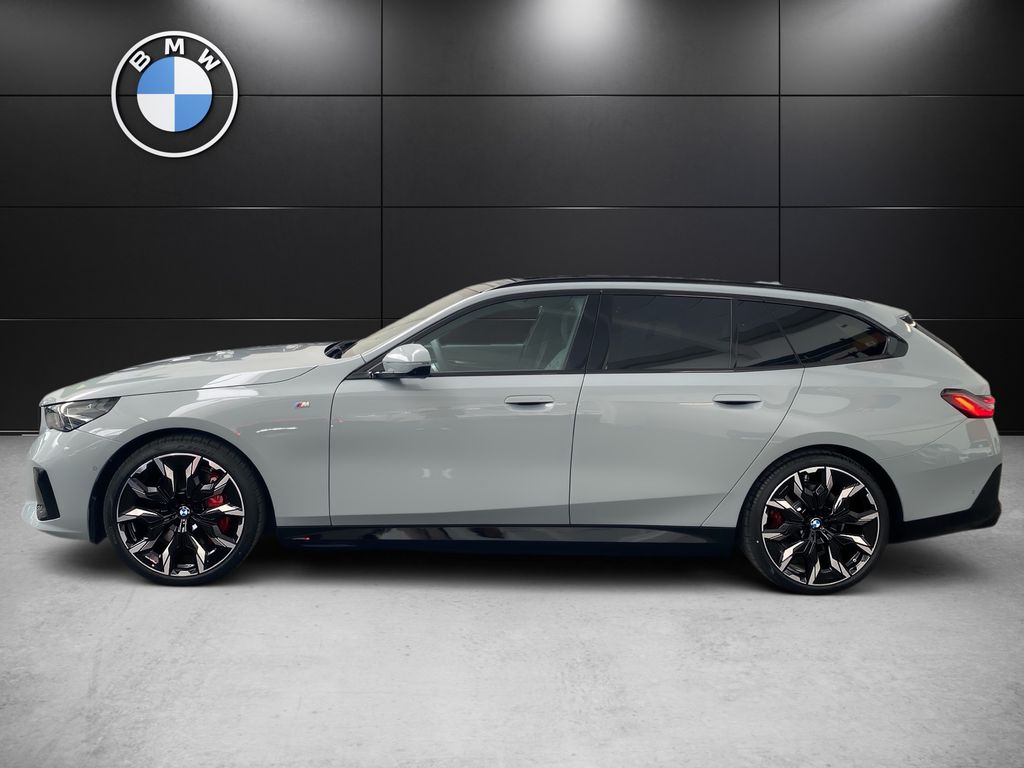 BMW i5 2025