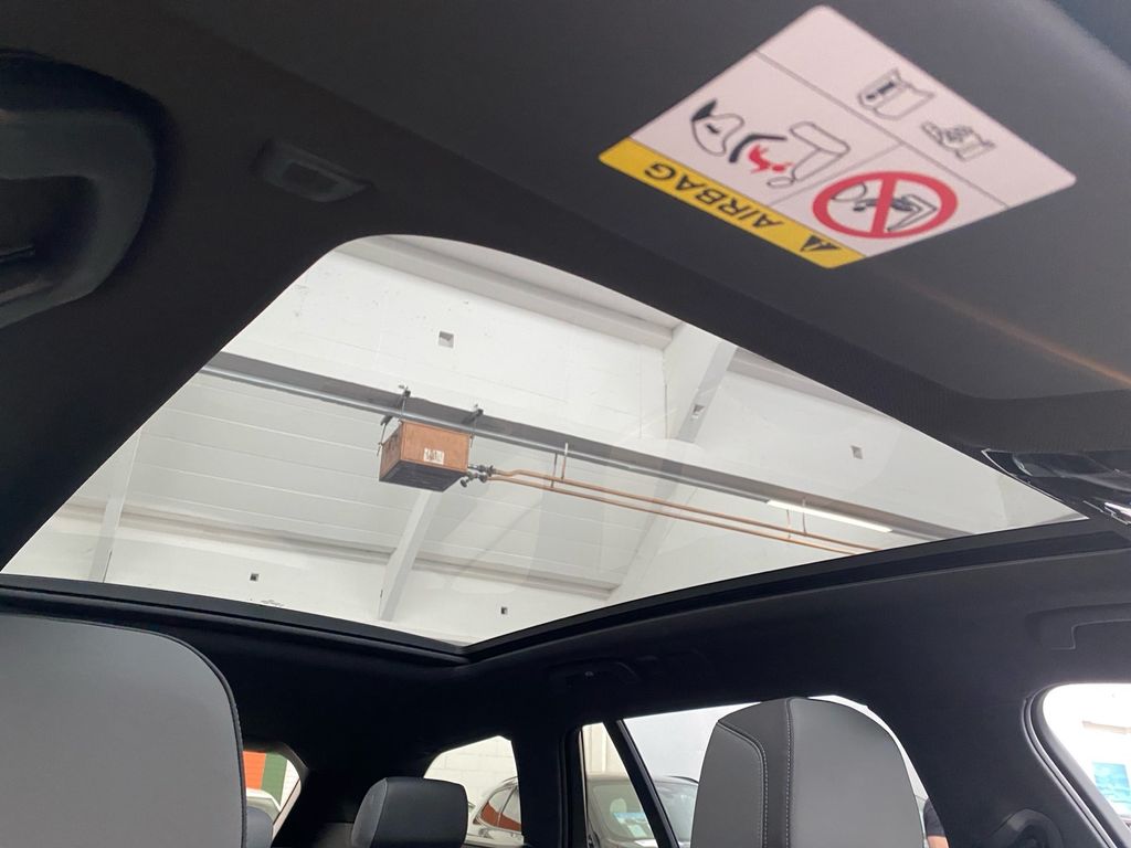 BMW i5 2025