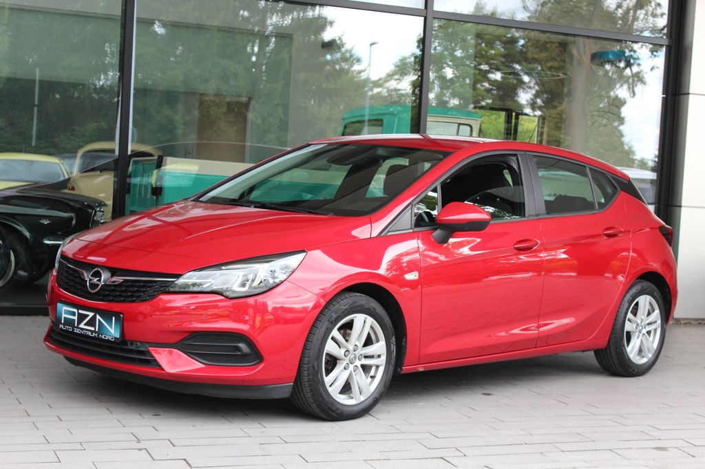 Opel Astra 2021