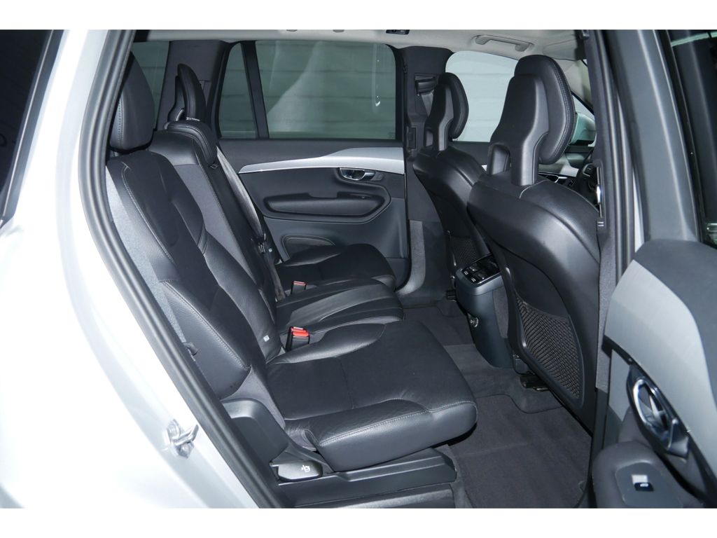 Volvo XC90 2020