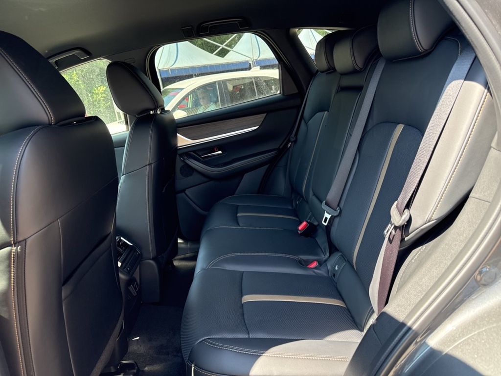 Mazda CX-60 2025