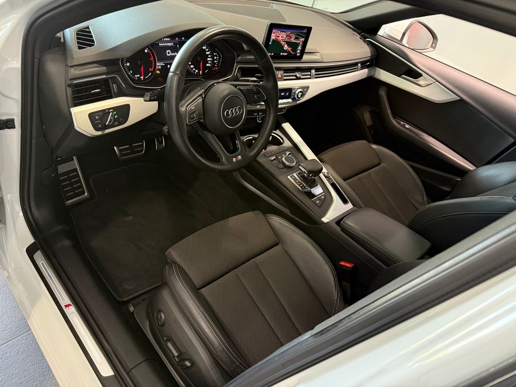 Audi A4 2019