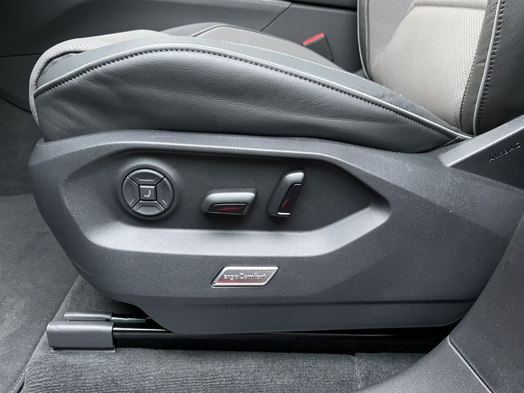 Volkswagen Touareg 2025