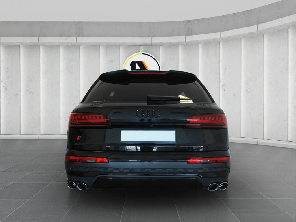 Audi SQ7 2024