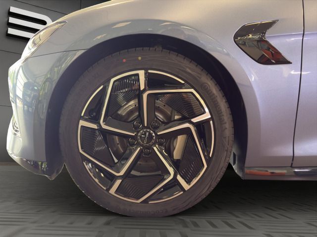 BYD SEAL 2025