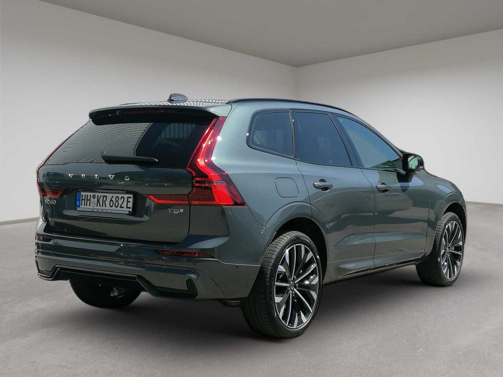 Volvo XC60 2025