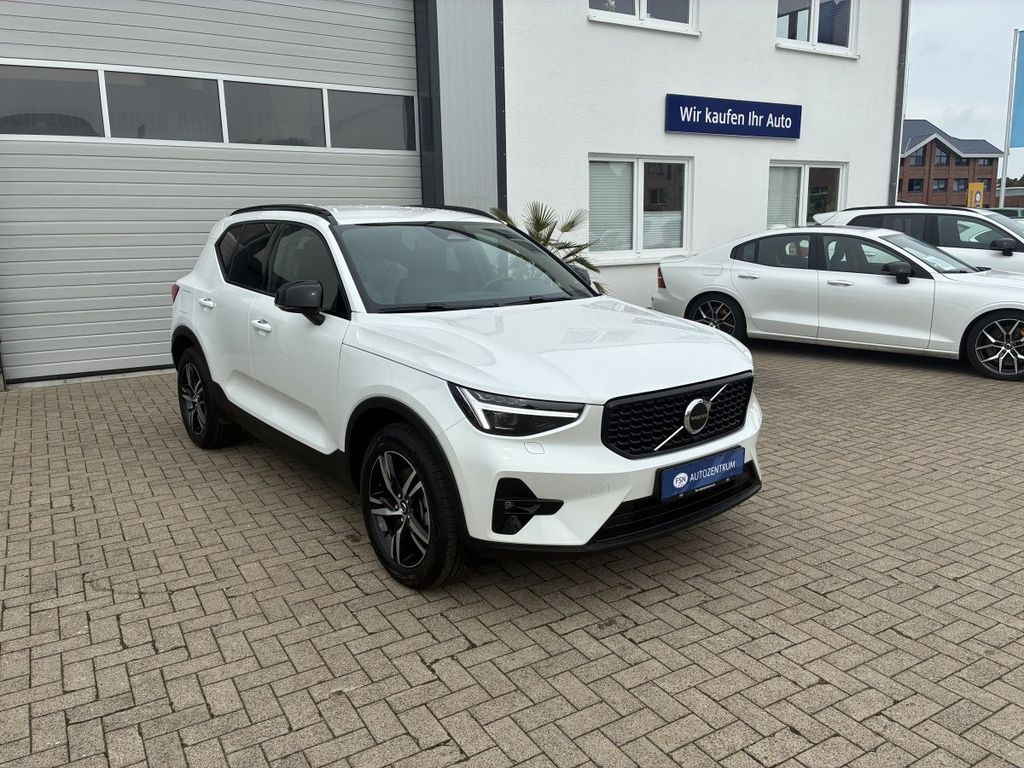 Volvo XC40 2024