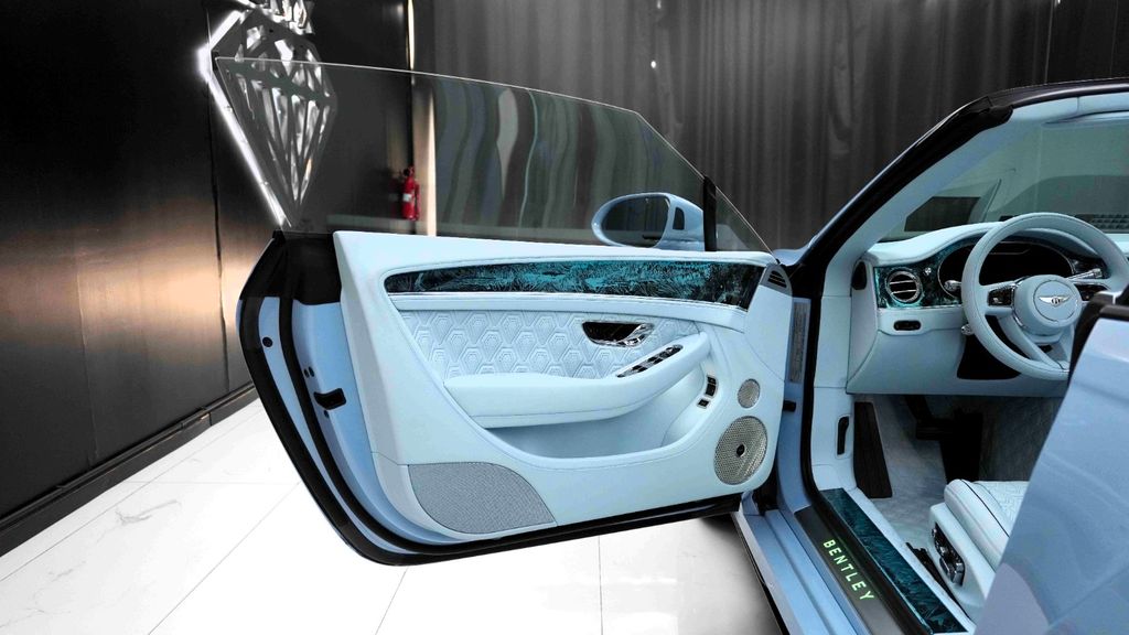 Bentley Continental GTC