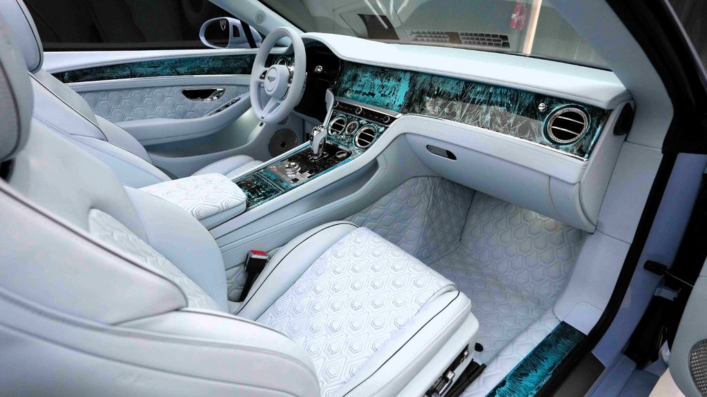 Bentley Continental GTC