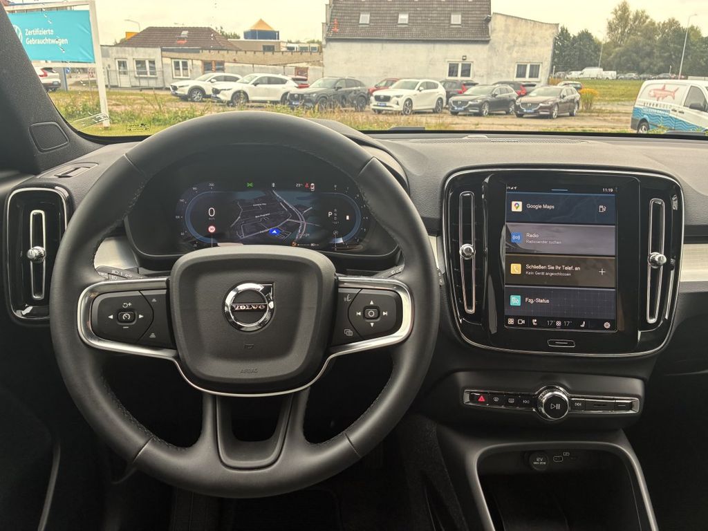 Volvo XC40 2024