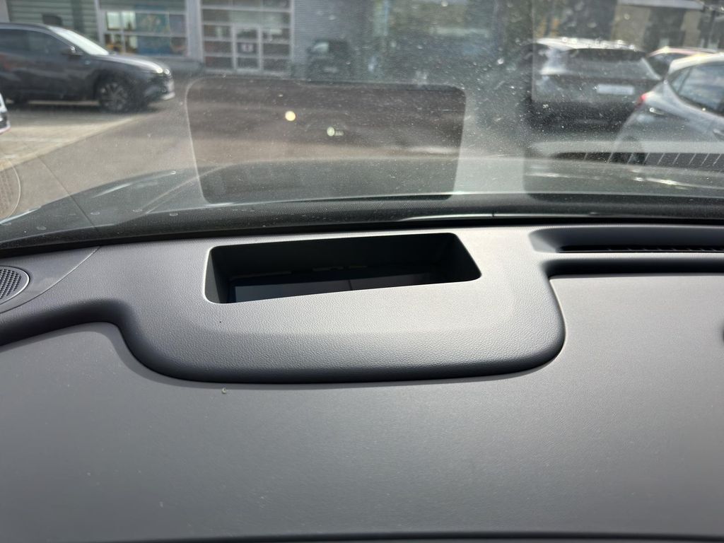 Hyundai IONIQ 9 2025