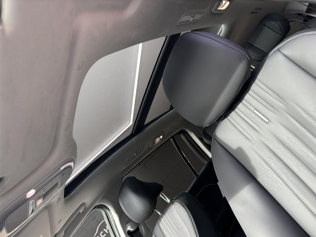 Hyundai IONIQ 9 2025