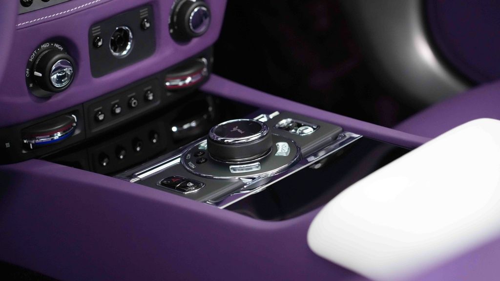 Rolls-Royce Dawn 2020