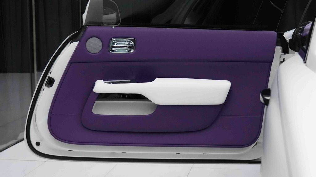 Rolls-Royce Dawn 2020