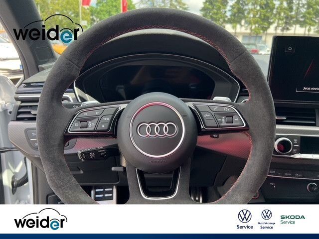 Audi RS4 2025