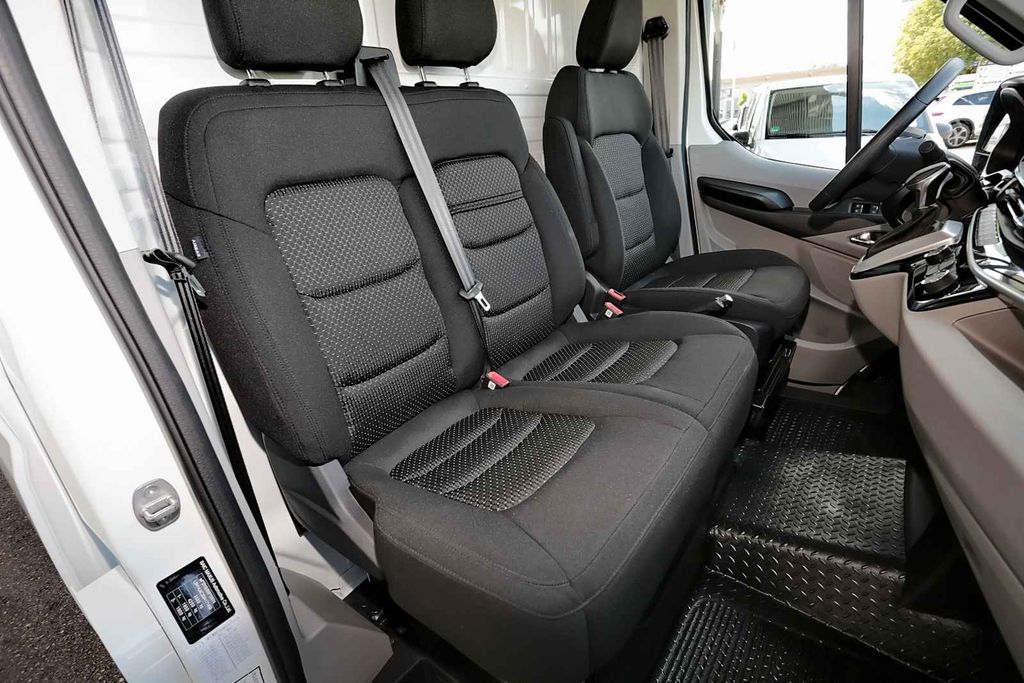 Maxus eDeliver 9 2023