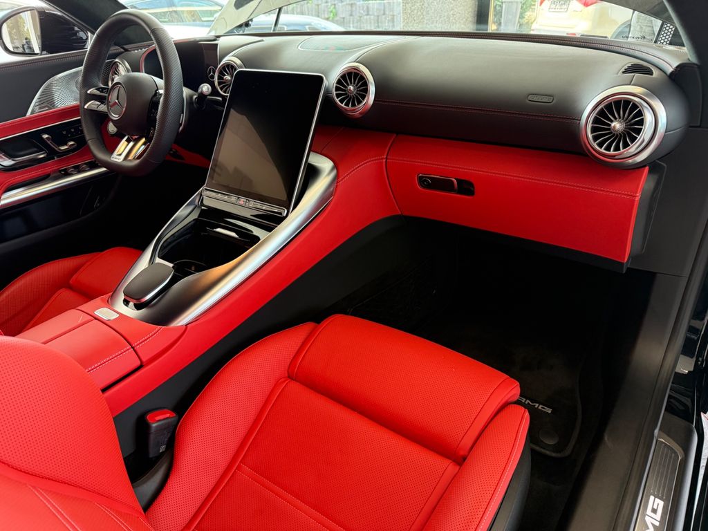 Mercedes-Benz SL 43 AMG 2024