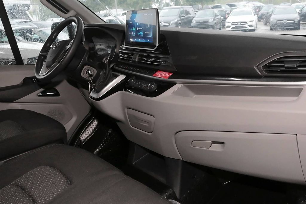 Maxus eDeliver 9 2023