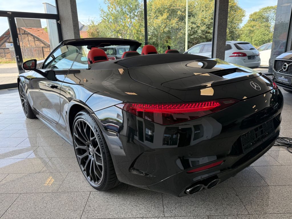 Mercedes-Benz SL 43 AMG 2024