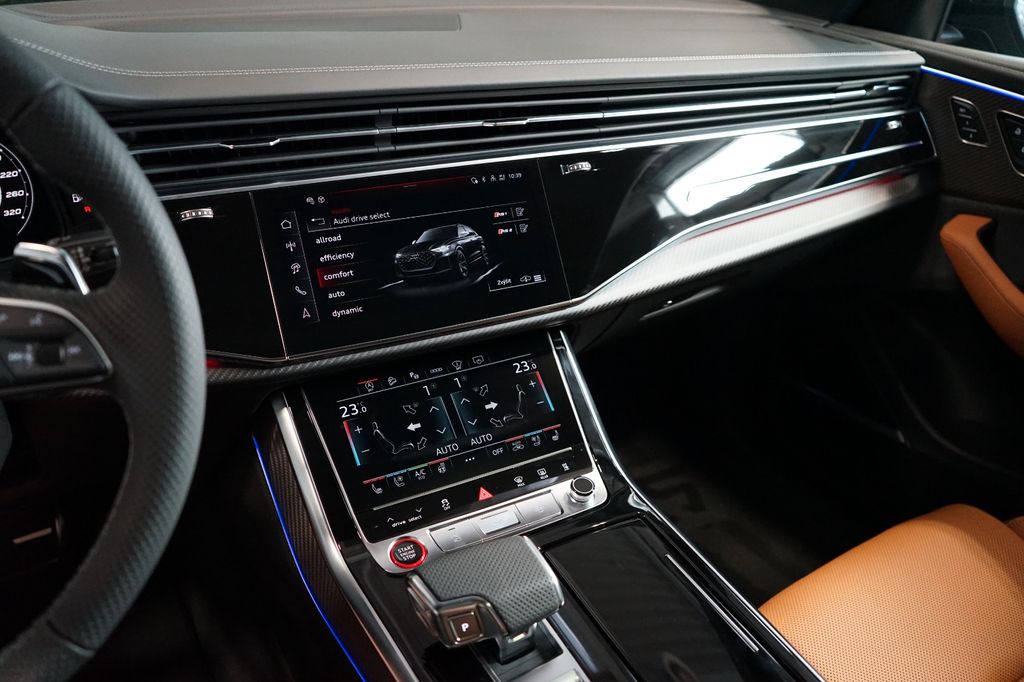 Audi RSQ8 2025