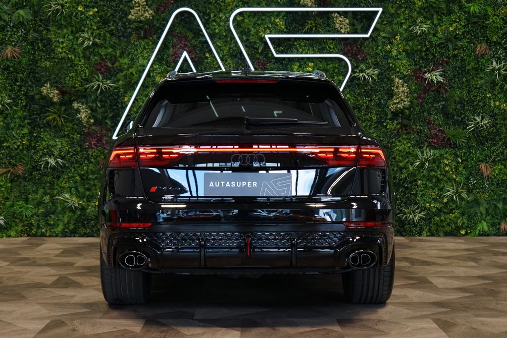 Audi RSQ8 2025