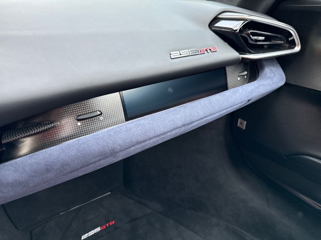 Ferrari 296 GTB 2024