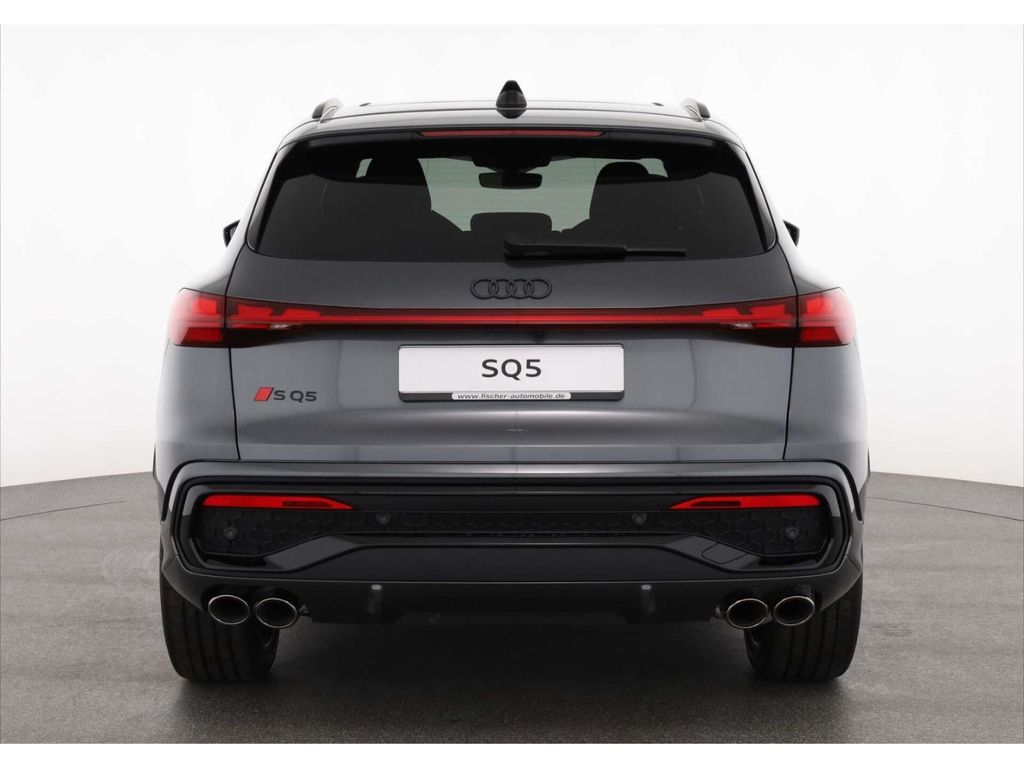 Audi SQ5 2025