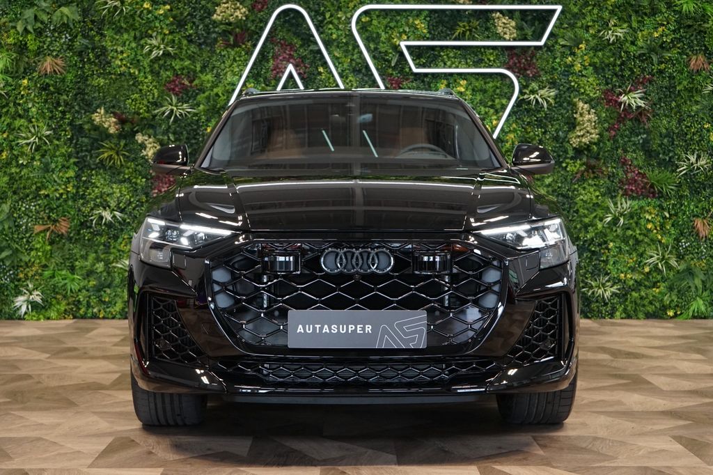 Audi RSQ8 2025