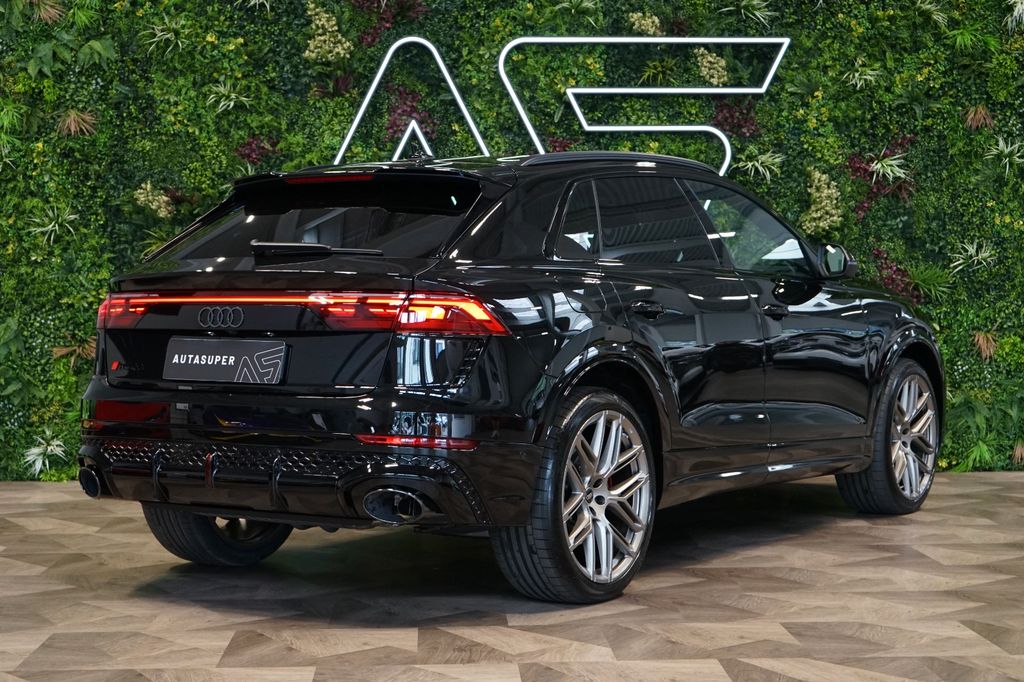 Audi RSQ8 2025
