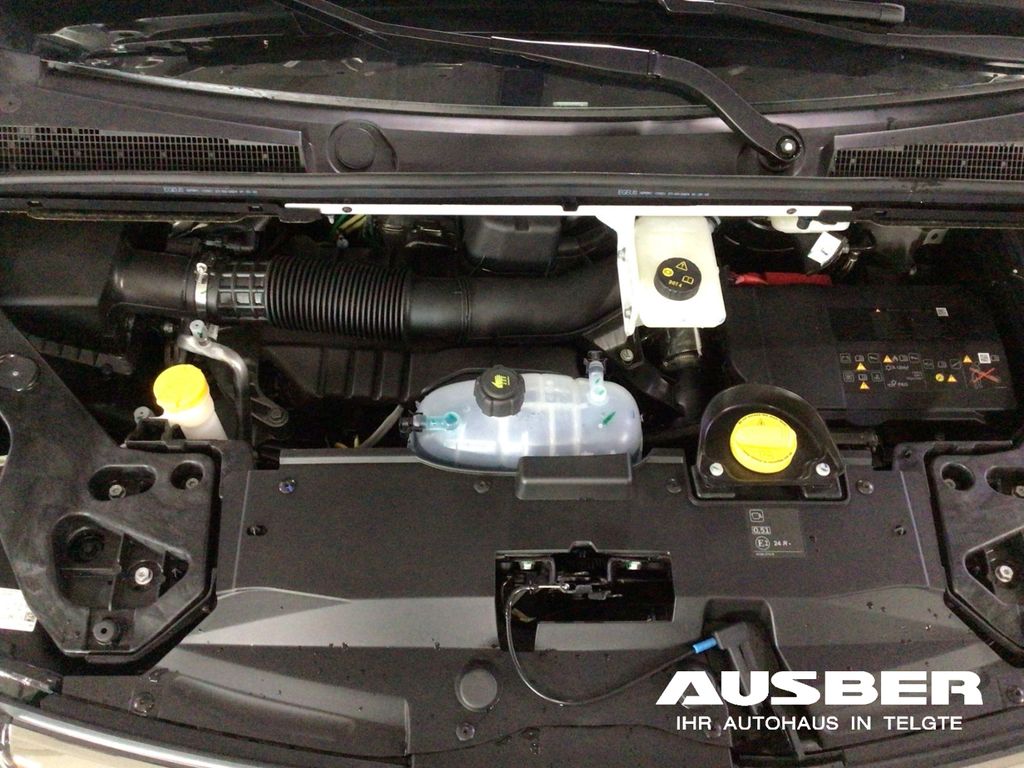 Nissan Primastar 2024