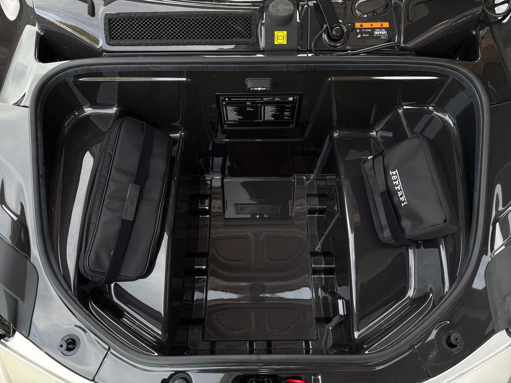 Ferrari 296 GTB 2024