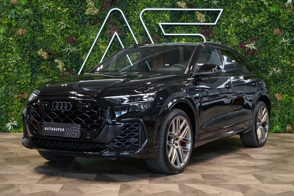 Audi RSQ8 2025