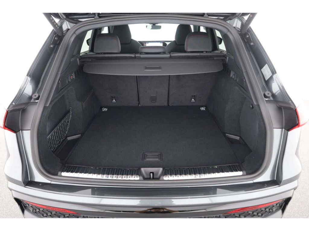 Audi SQ5 2025