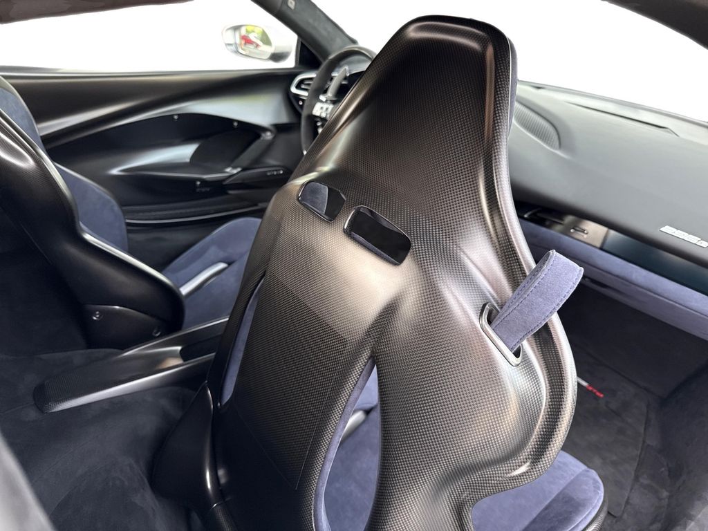 Ferrari 296 GTB 2024