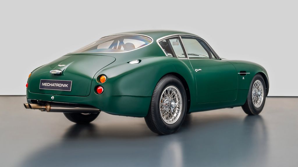 Aston Martin DB 2019