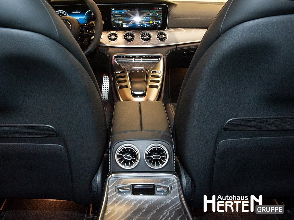 Mercedes-Benz AMG GT 2024