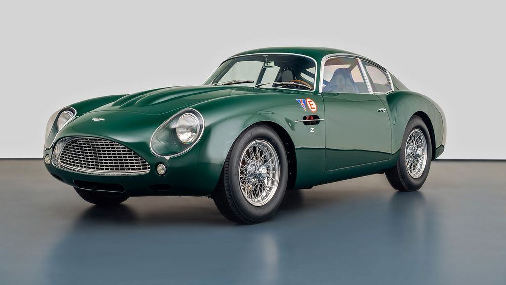 Aston Martin DB 2019