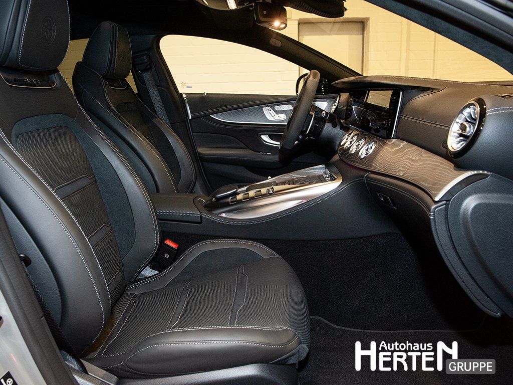 Mercedes-Benz AMG GT 2024