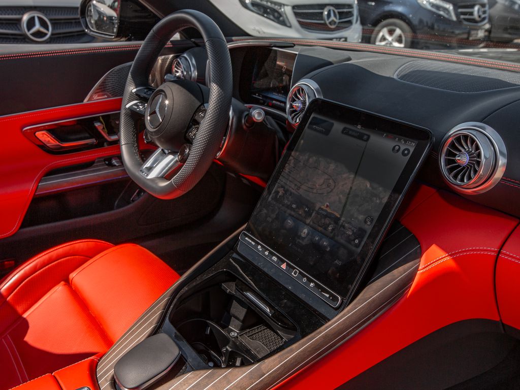 Mercedes-Benz SL 63 AMG 2025