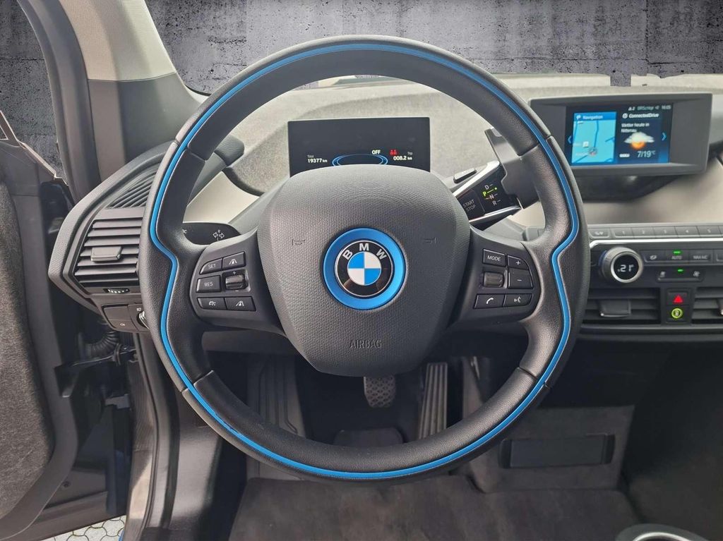 BMW i3 2022