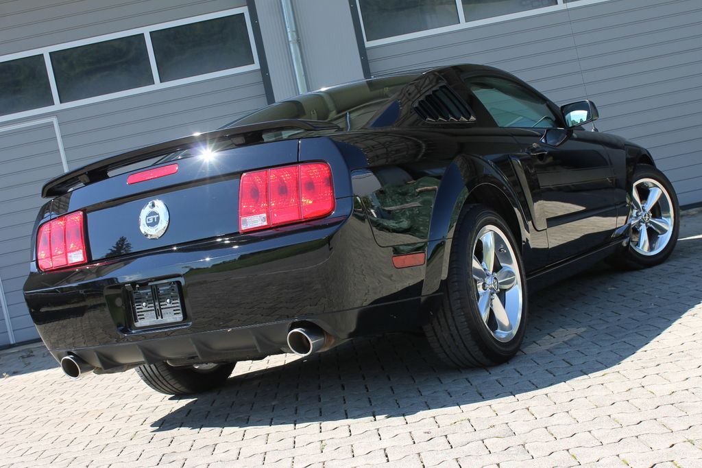 Ford Mustang 2007